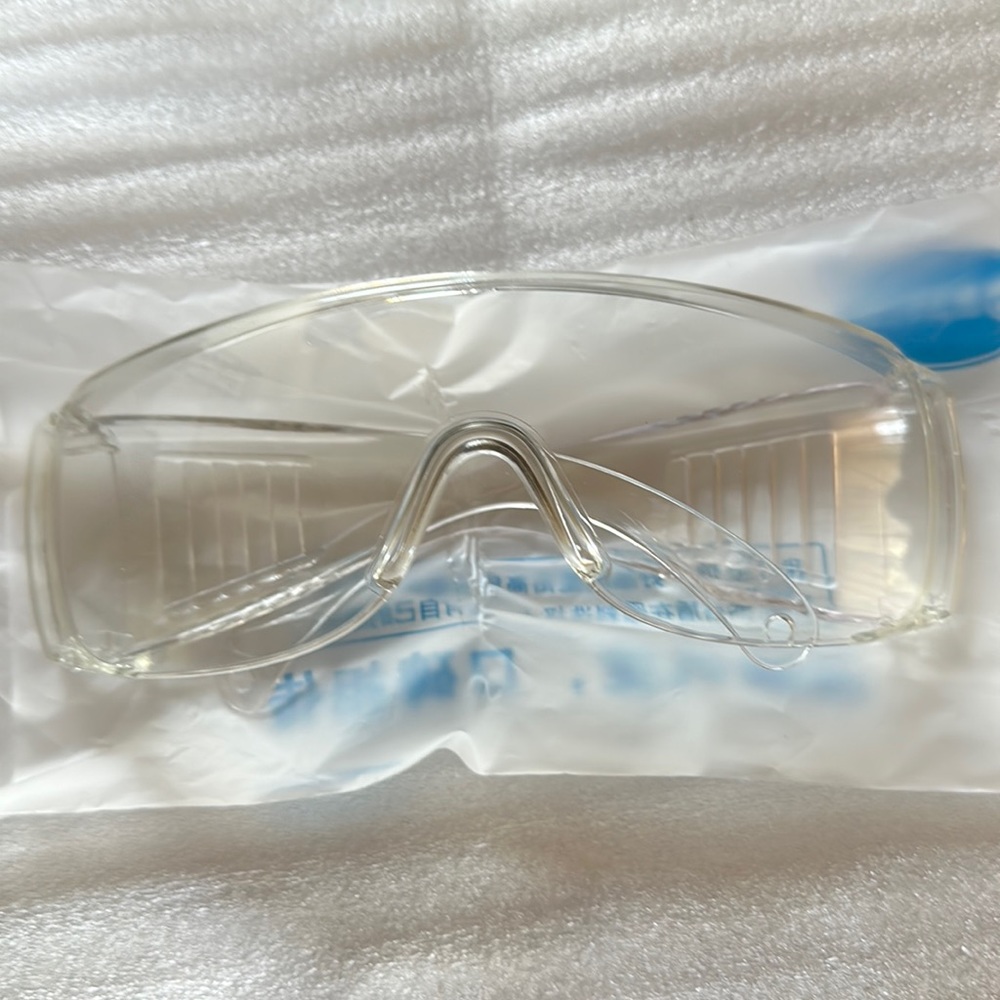Clear goggle style sunglasses
